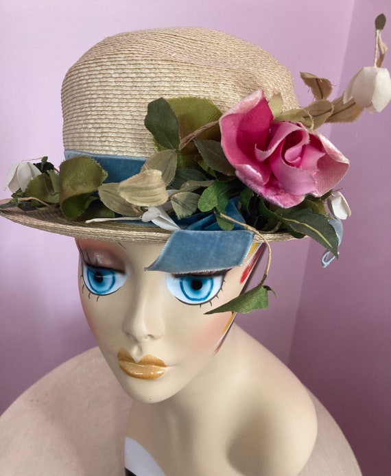 Vintage 1940s Dachettes Straw Hat with Pink Roses… - image 2