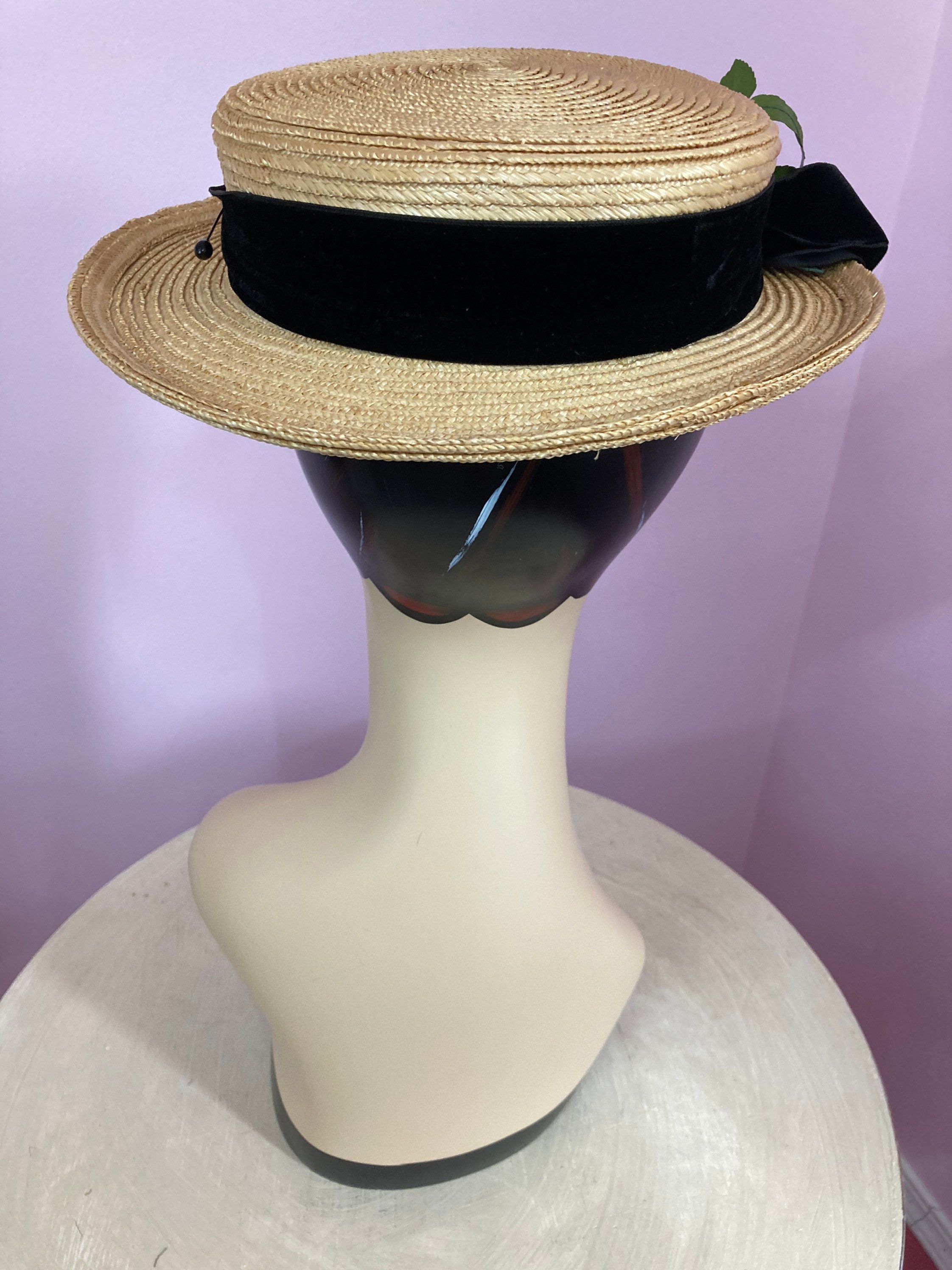 Vintage 40s Straw Boater Hat. Black Velvet Ribbon With off  display picture 3