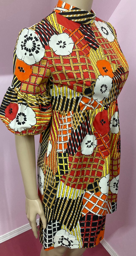 Mod 60s Mini Dress. 60s Mod Floral Dress. Small - image 7