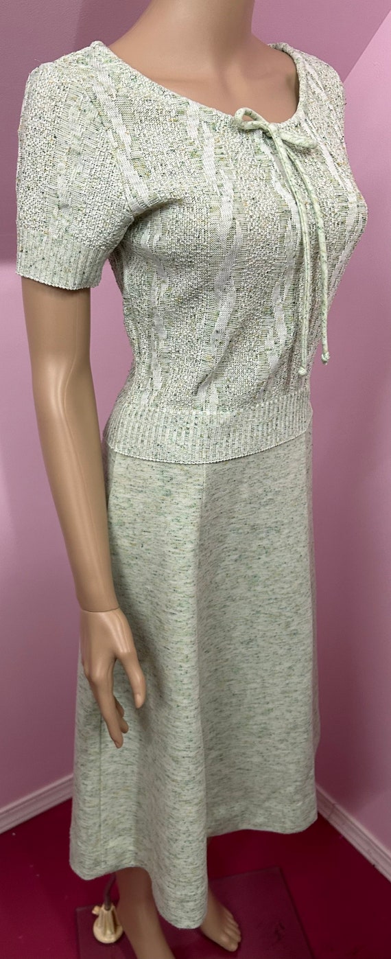 Vintage 70s Green Short Sleeve Sweater Dress by B… - image 5