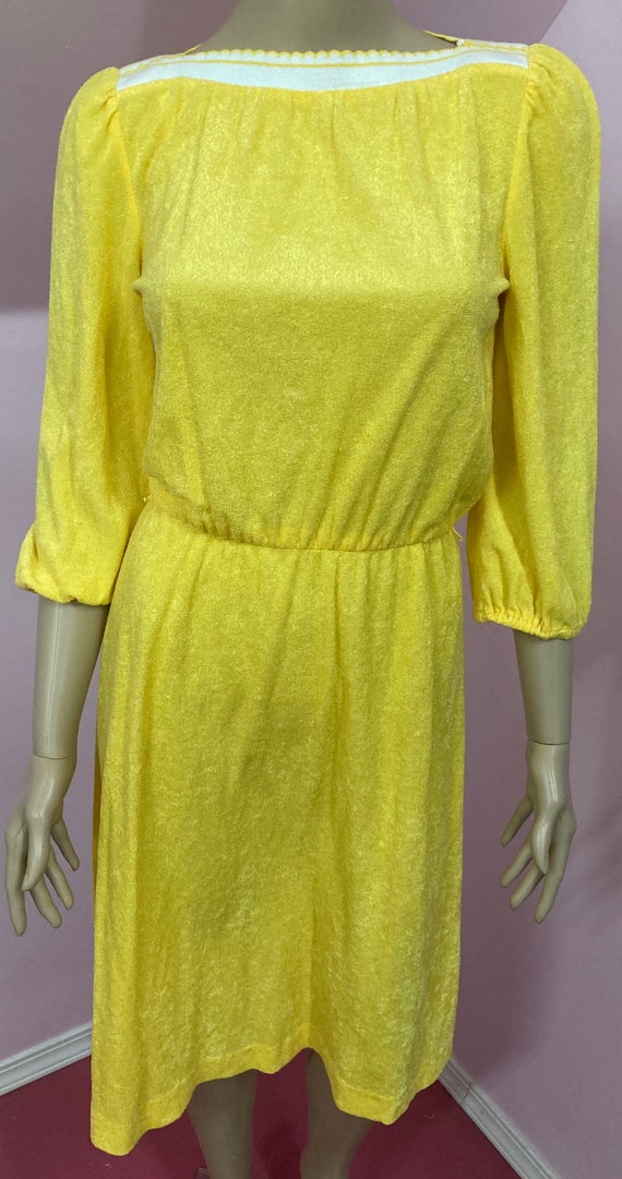 Vintage 70s Yellow Terry Cloth Dress with White T… - image 2