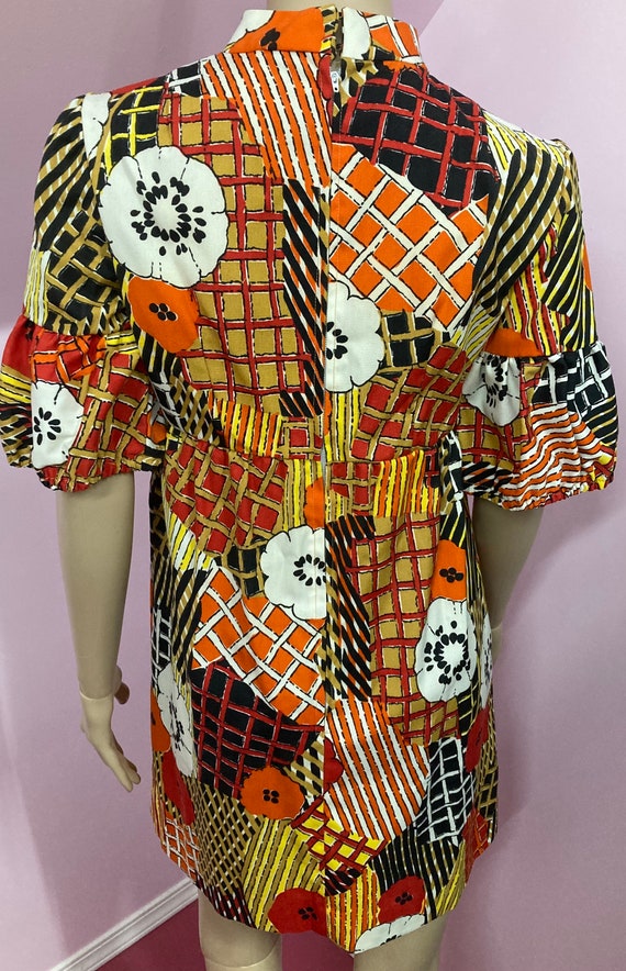 Mod 60s Mini Dress. 60s Mod Floral Dress. Small - image 8