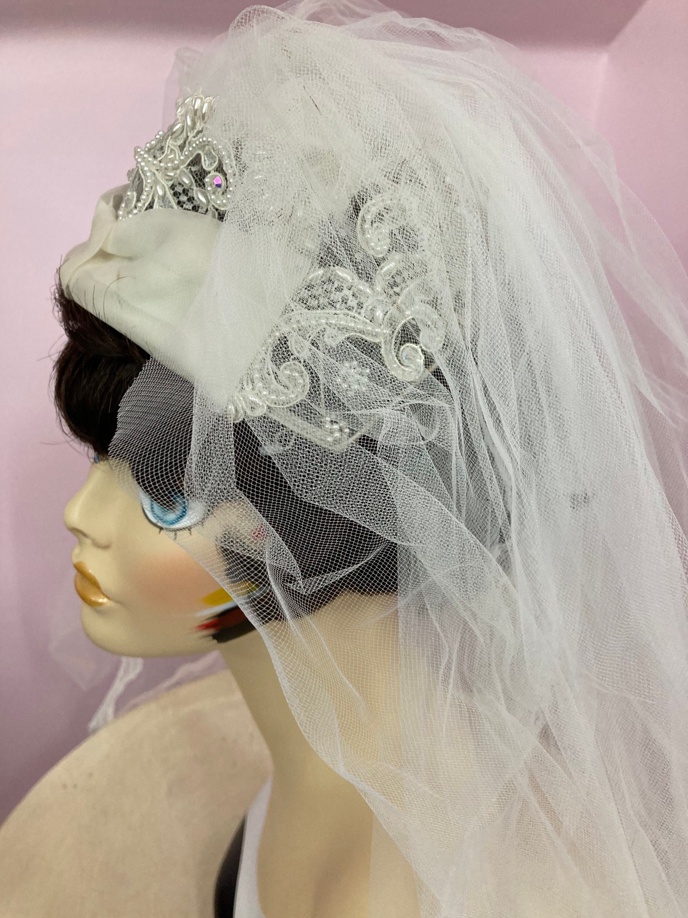 Vintage 70s White Wedding Veil With Double Veil & Pearls - Etsy display picture 1