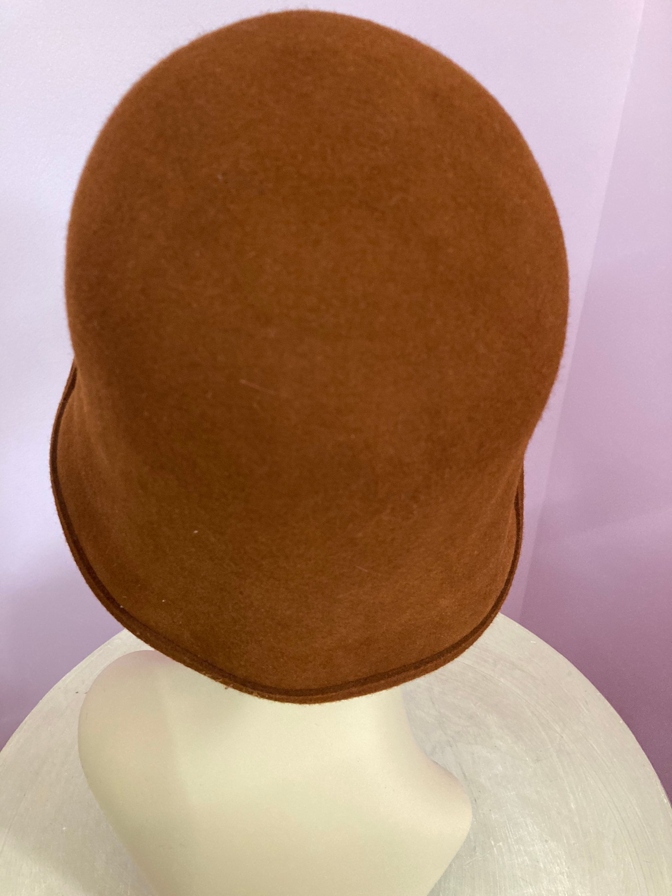 Vintage 80s Rust Brown Wool Felt Cloche Hat by New York Hat Company Christian Siriano New York Cloche Hat, Women main image 3