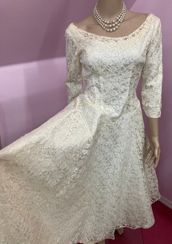 Vintage 50s Wedding Dress.Ivory Lace 1950s Weddin… - image 3