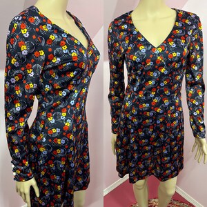 Vintage 70s Long Sleeve Floral Mini Dress. 1970s Mod Floral Mini Dress