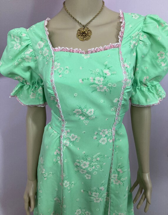 Vintage 70s Green & Pink Floral Maxi Dress. Cotta… - image 3