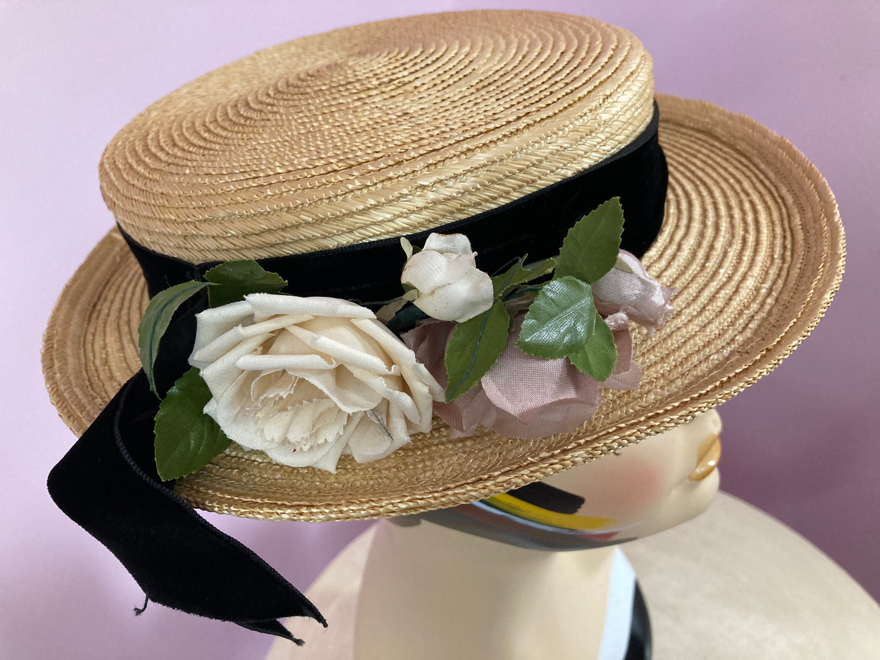 Vintage 40s Straw Boater Hat. Black Velvet Ribbon With off  display picture 1