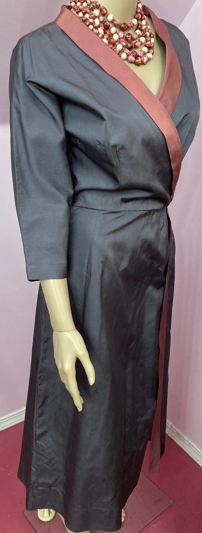 Vintage 50s Wrap Front Dress. 50s Shop Girl Dress. Small image 5