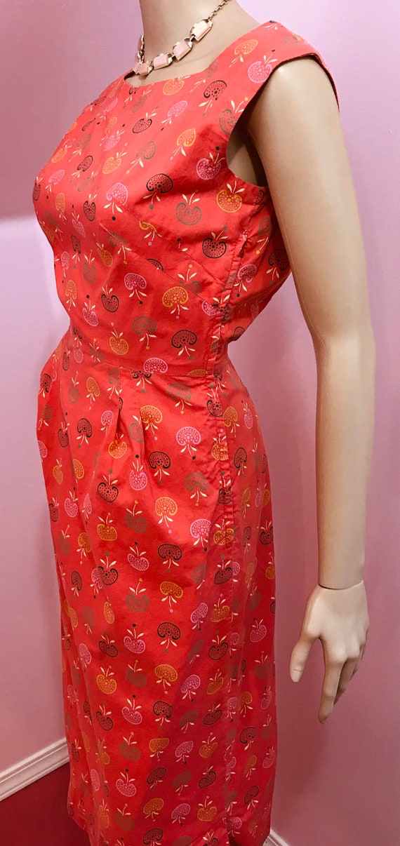Vintage 40s Dress.Novelty Print Dress. Apple Nove… - image 5