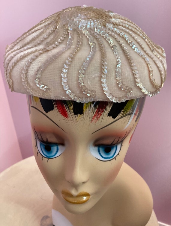 Vintage 50s Blush Pink Velvet Hat with Iridescent Sequins. Fancy 50s Pink Velvet Hat