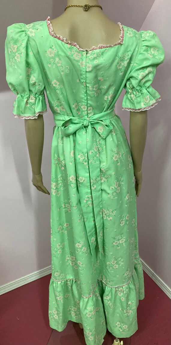 Vintage 70s Green & Pink Floral Maxi Dress. Cotta… - image 10