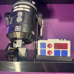 Droid Depot - Droid Controller Stand