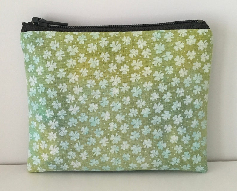 Shamrocks Hand-dyed Coin Purse Green St Patricks Day Change Purse Small Cotton Zipper Pouch
