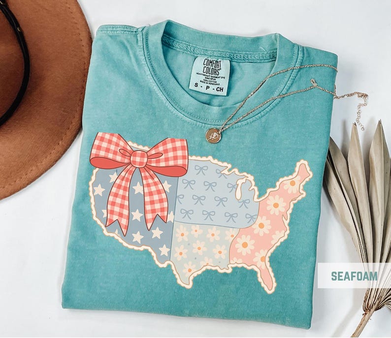 a t - shirt with a map of the united states on it