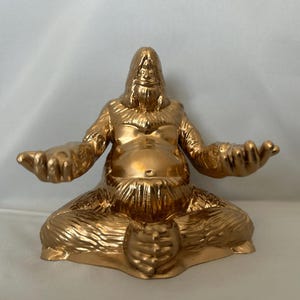 Sassy The Sasquatch Buddha sculpture, The Big Lez show
