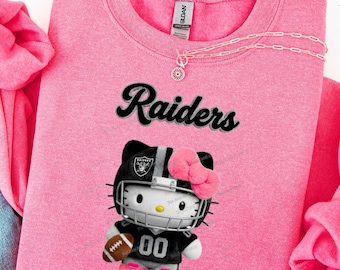 Sudadera de cuello redondo con estampado de Hellokitty Raiders y efecto ilusión bordado.