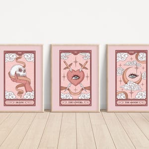 Rosa Tarot Karte, Halloween Haus Schlafzimmer Wandkunst, Gruseliges Dekor, Mond Sonne Poster, Skurrile Geschenke, Halloween Tarot Karten Keep Sake.
