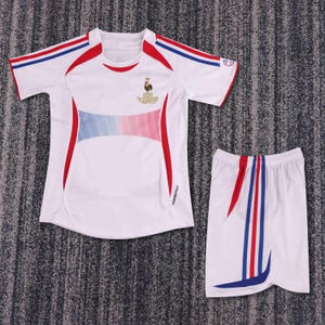 France 2006 Away Jersey – Zidane’s Last Dance – Vintage World Cup Classic Kit (Kids Size)