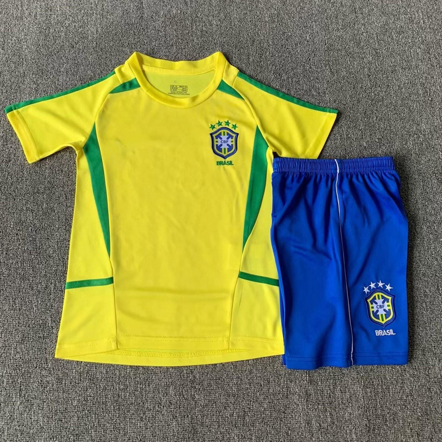Brazil 2002 Retro Jersey: Ronaldo World Cup Kit (Kids Size)