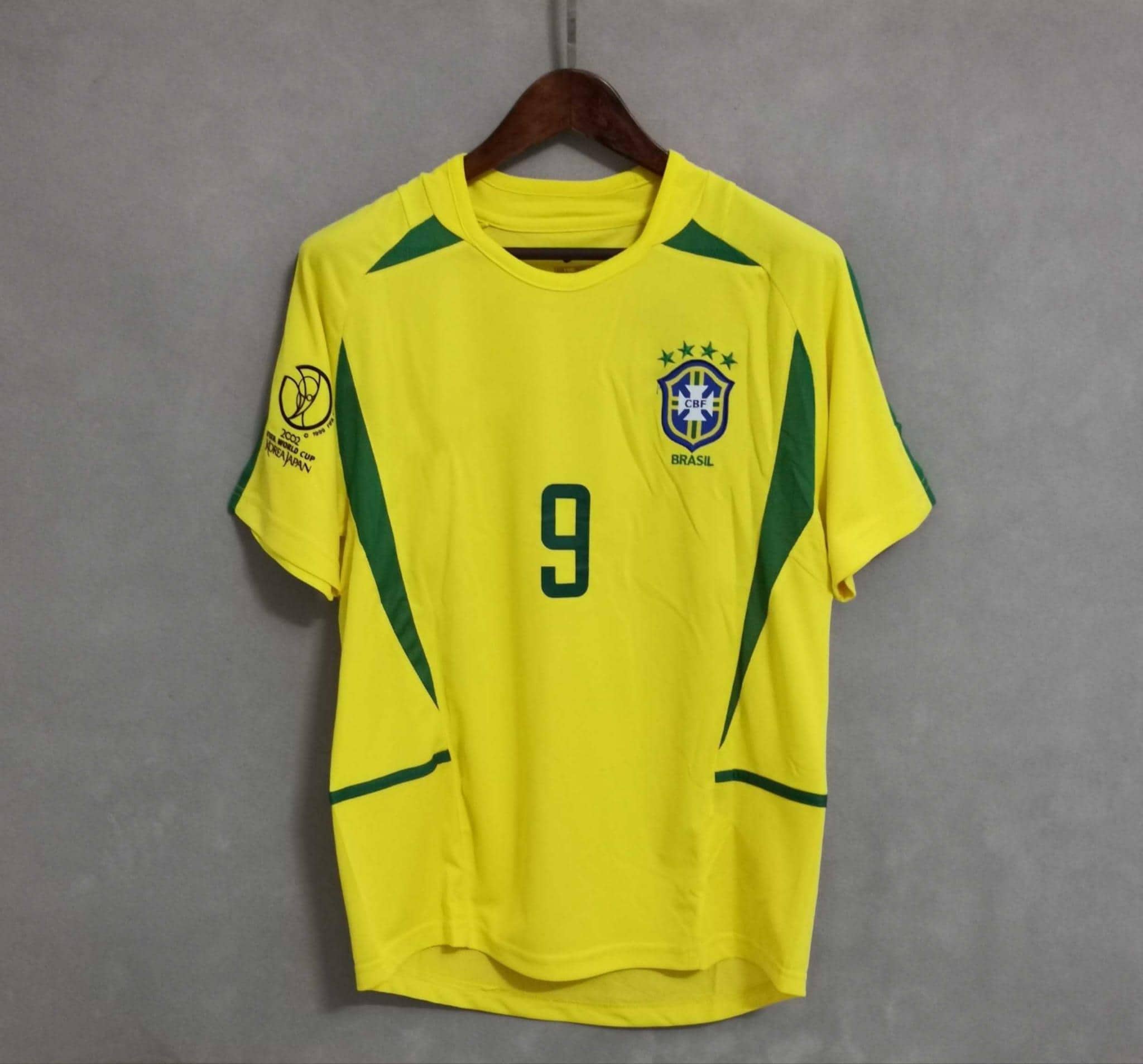 Brazil 2002 World Cup Home Jersey – Retro Ronaldo Football Shirt