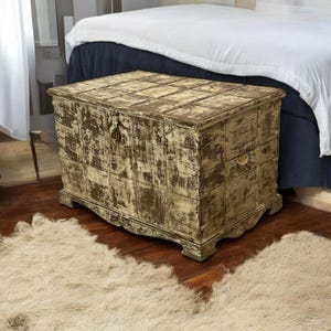 Indian Vintage Storage Trunk, Antique Wooden Blanket Chest , toy box, storage trunk, Rustic Coffee Table with Storage, Antique Indian Trunk