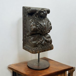 Antique Indian wooden Corbel, Vintage Floral Hand Carved Bracket, Antique indian statue on stand, Vintage Indian Sculpture home decor