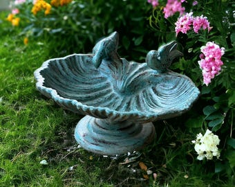 Vintage Cast Iron Bird Bath with Twin Bird Accents | Garden Decor