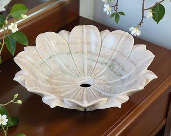 Handgesneden witmarmeren wastafel met bloemen | 18-inch stenen spoelbak
