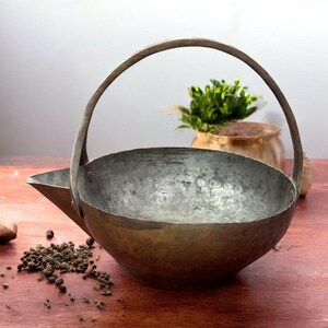 Vintage Brass container, Antique Brass Indian Food and Curry Serving Dish with Handle, fruit bowl, home decor, Gift, Towel holder