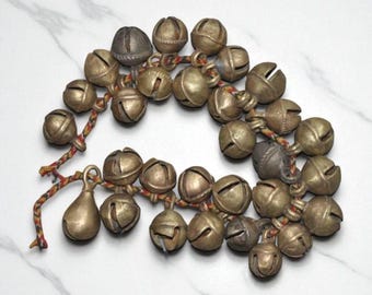 Vintage koperen koebellen, Indiase Ghunghroo-jinglebellen, set van 30 inch