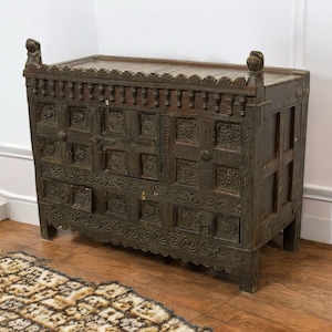 Vintage Indian Kutch Damchiya, Antique Dowry Chest from Gujarat, Antique Carved Tribal Storage Cabinet sideboard blanket box storage chest