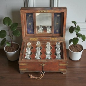 Antique Wooden Perfume Bottle Chest with 12 Cut Glass Bottles and Mirror, Vintage Apothecary Vanity Box, Antique Pocket Scent Bottle
