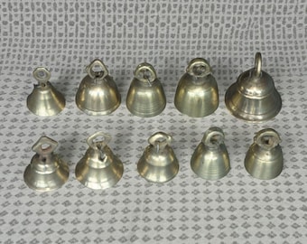 Vintage Indiase koperen koebellen, rustiek boerderijdecor (set van 10)