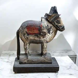 Old Indian wooden Nandi Bull from India, Early 20th century