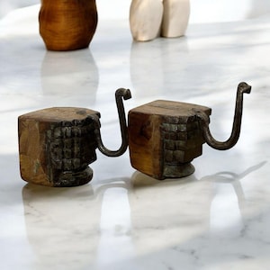 Vintage Indian Carved Wall Hooks Set, Antique Wood & Metal Wall Hooks, Indian towel rack clothes hanger, Rustic Ethnic Decorative Hangers