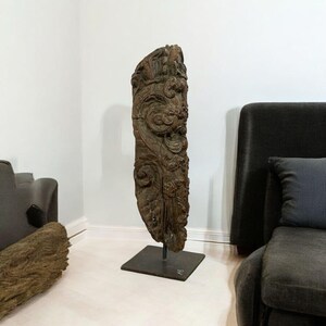 Wooden Decor Bracket / Wooden Yali statue / Antique Bracket / Natural Yali Figurine for Home Decor / Bracket on Iron Stand / Old Table Decor