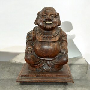 Vintage Wooden Laughing Buddha Statue – Hand Carved Solid Wood Sculpture | Smiling Buddha Home Decor | Zen Altar Figurine | Lucky Prosperity