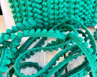 BABY BALL Fringe emerald green-10mm 1/4 inch-3 yards