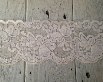 IVORY STRETCH LACE no. 6 -3  inch -2 yards