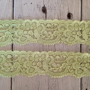 SALE!! Stretch Lace-CELERY GREEN no. 9-1 1/4 inch -5 yards