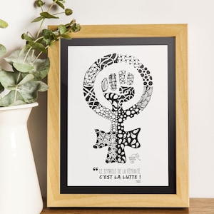 Illustration noir et blanc - inspirée du zentangle - carte postale  A6 - thème féminité