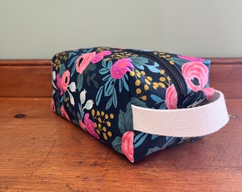 Floral toiletry bag, travel pouch, cosmetic bag, makeup bag, rifle paper co toiletry bag, travel bag, gifts for girlfriend