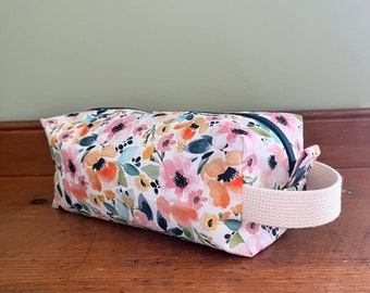 Watercolour Floral toiletry bag, travel pouch, cosmetic bag, makeup bag, toiletry pouch, travel bag, gifts for girlfriend, Gift under 40