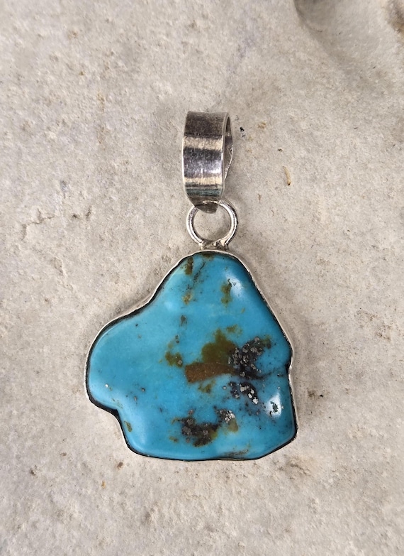 Kingman Turquoise Pendant 925