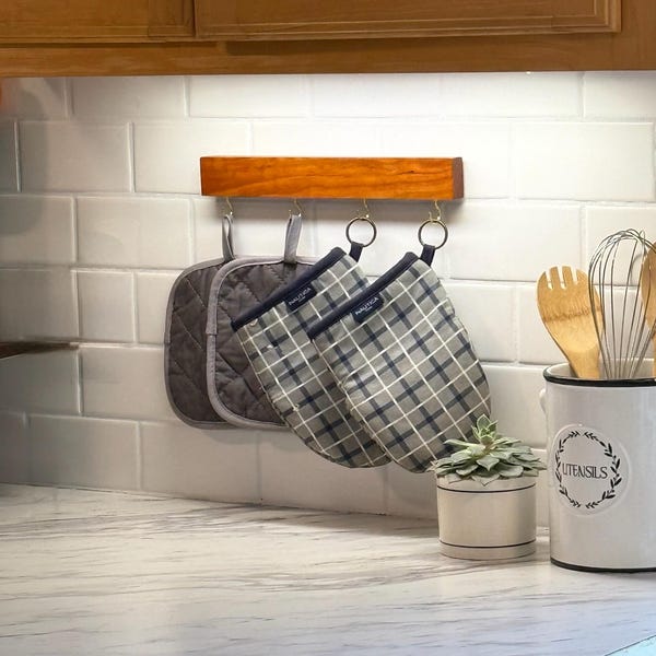 Pot Holder Kitchen Organizer Set, 12" Handcrafted Oven Mitts Holder, Wooden Kitchen Wall Hanger, Hot Pad Storage, Housewarming Wedding Gifts