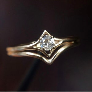 Celestial Diamond Ring- Extra Small, star shaped engagement ring with white diamond