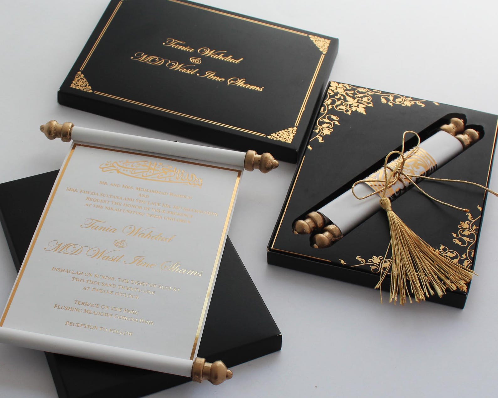 Unique Scroll Wedding Invitation: Gold Foil, Acrylic Card - Etsy