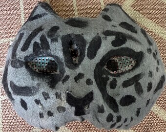 Schneeleopard Maske