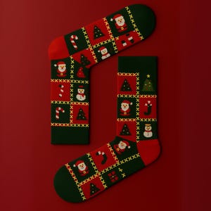 Jullappsmönster med runda strumpor – Jultomte, snögubbe, polkagrisdesign